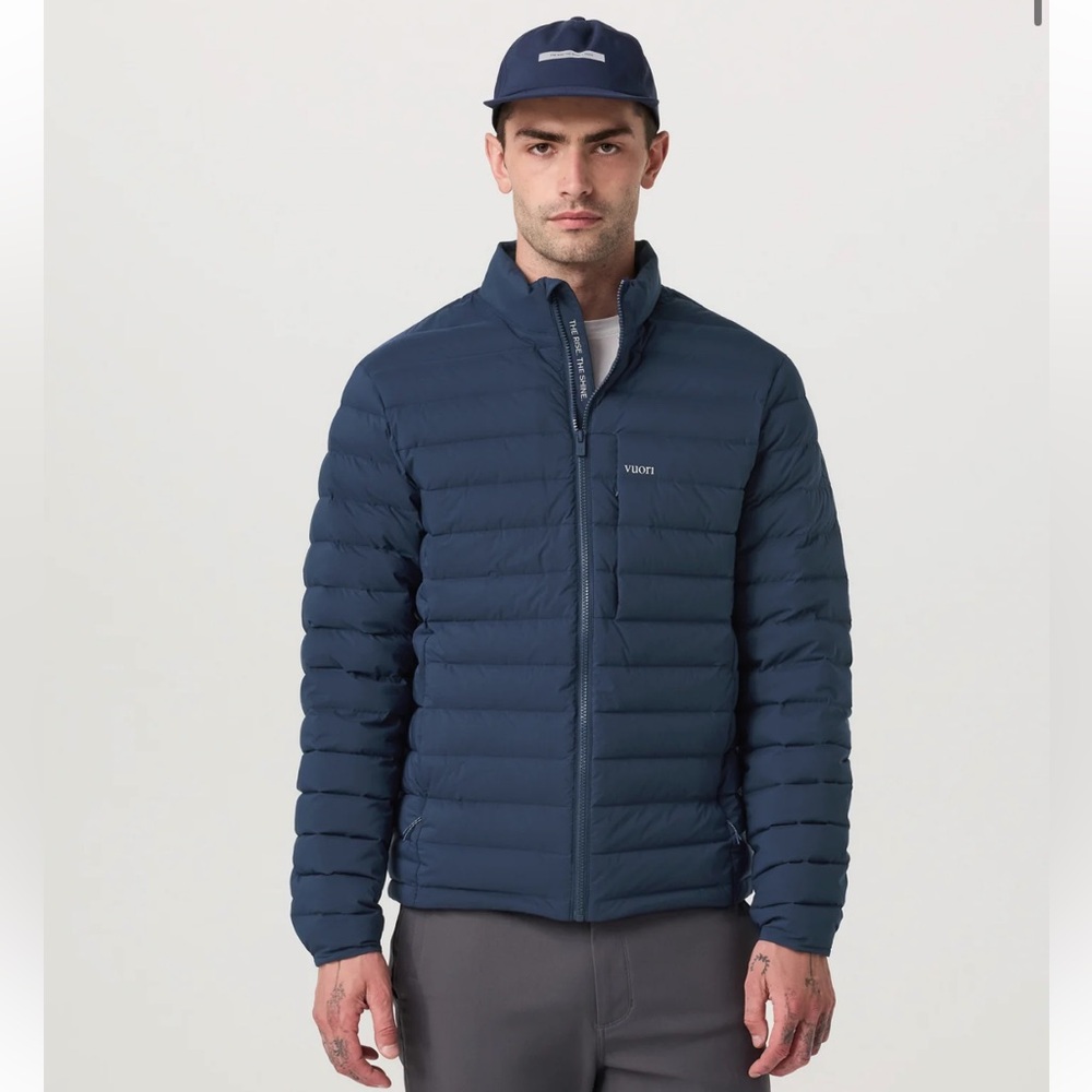 Vuori Men’s Steadfast Insulated Full Zip Jacket (in Grey/Green)